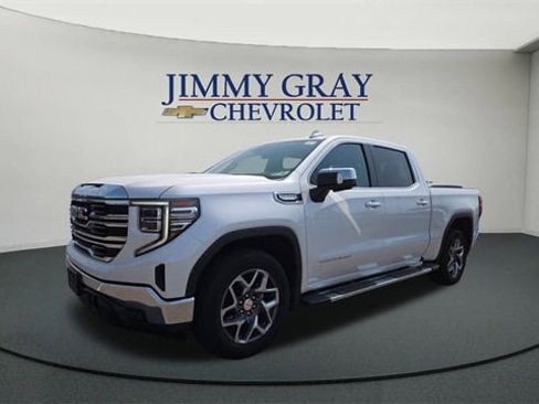 Used 2023 GMC Sierra 1500 SLT image 7