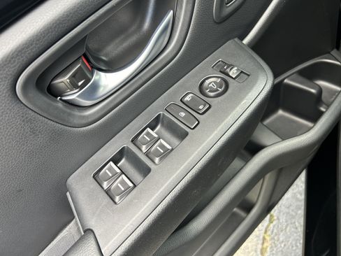 Certified 2025 Honda Pilot EX-L image 23