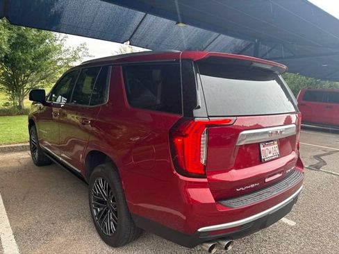 Used 2022 GMC Yukon Denali AWD/4WD image 7