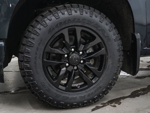 Used 2021 Chevrolet Silverado 1500 RST w/ Bed Protection Package AWD/4WD image 28