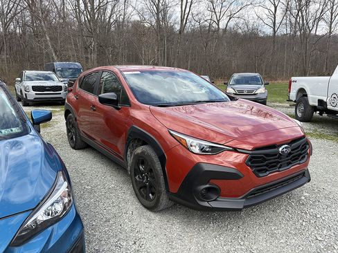 Used 2024 Subaru Crosstrek 2.0i image 4