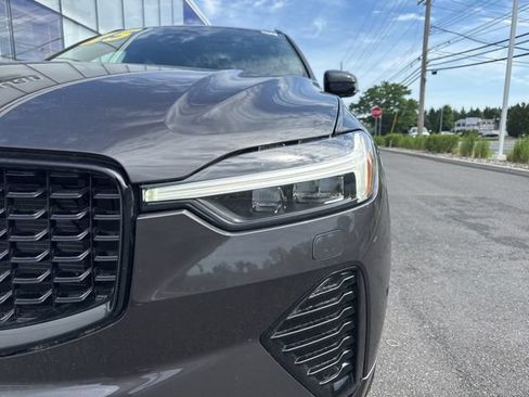 Certified 2025 Volvo XC60 B5 Plus AWD/4WD image 8