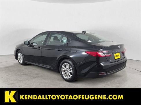 Certified 2025 Toyota Camry LE image 3