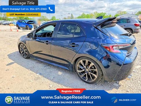 Used 2020 Toyota Corolla XSE image 3