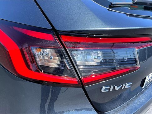 Used 2024 Honda Civic LX image 28