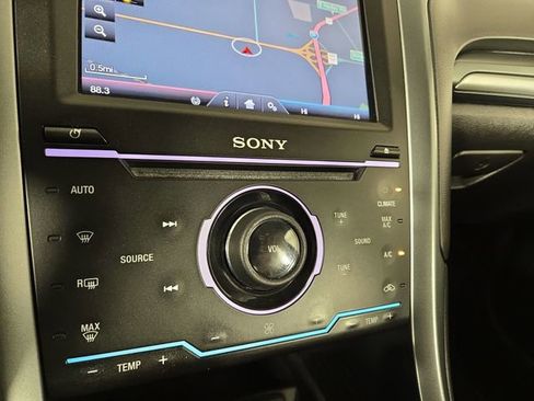 Used 2015 Ford Fusion Titanium image 28