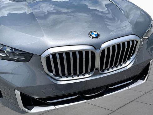 Used 2025 BMW X5 sDrive40i w/ Premium Package RWD image 30