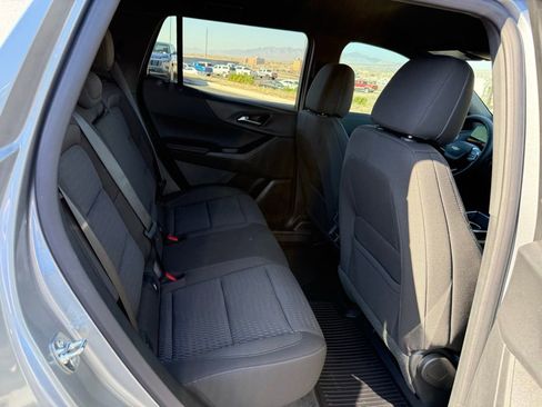 New 2026 Chevrolet Equinox LT image 15