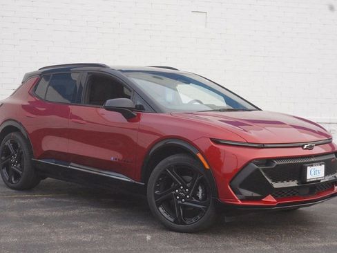 New 2026 Chevrolet Equinox EV RS FWD image 3