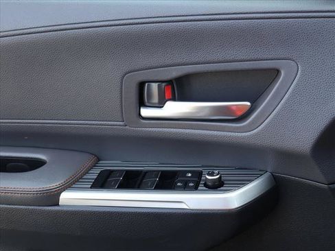 Certified 2021 Toyota Sienna XSE AWD/4WD image 12