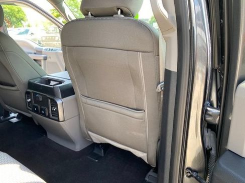 Used 2019 Ford F150 XLT w/ Equipment Group 302A Luxury AWD/4WD image 35