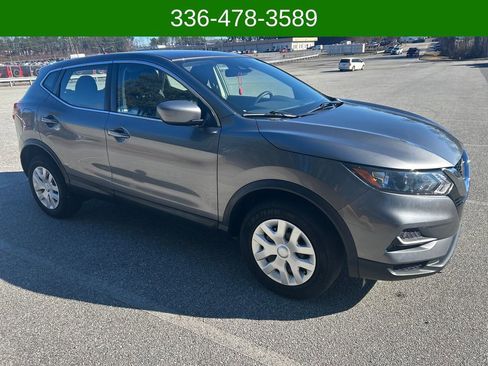 Used 2020 Nissan Rogue Sport S image 7