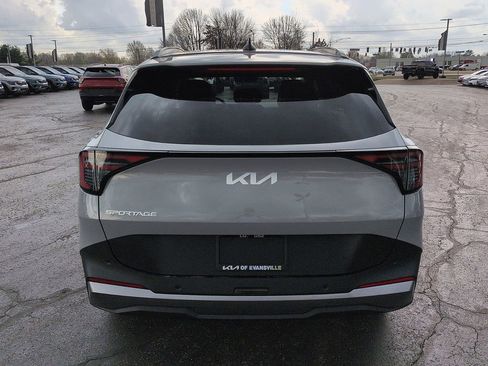 New 2026 Kia Sportage EX FWD image 6