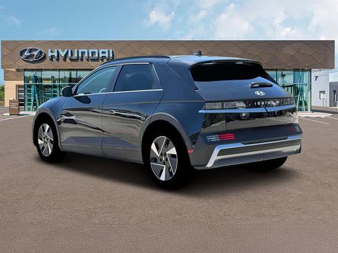 New 2026 Hyundai Ioniq 5 SEL AWD/4WD image 5