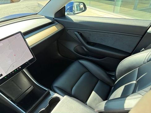 Used 2018 Tesla Model 3 Long Range AWD/4WD image 24