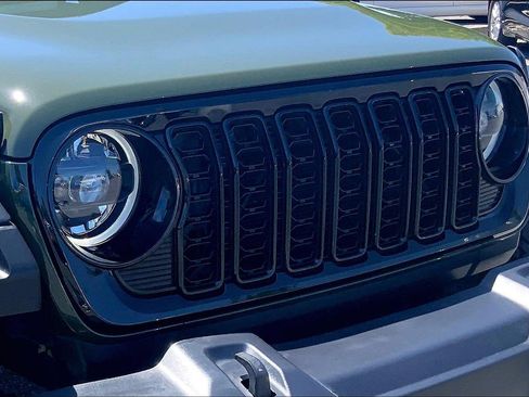 Certified 2024 Jeep Wrangler Unlimited Sport AWD/4WD image 29