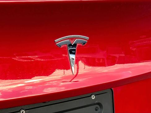 Used 2019 Tesla Model 3 Long Range AWD/4WD image 9