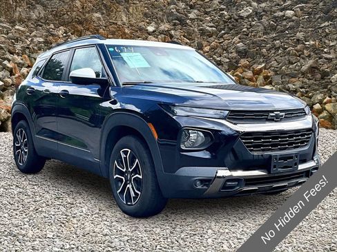 Used 2021 Chevrolet TrailBlazer ACTIV w/ Sun and Liftgate Package AWD/4WD image 10
