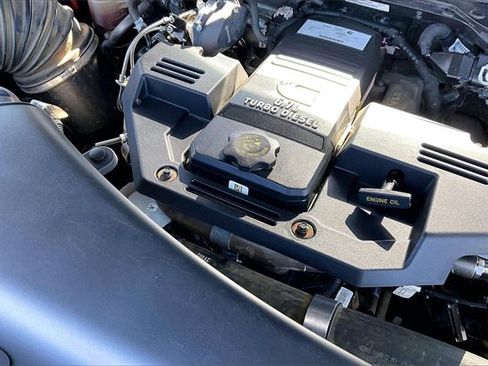 Used 2022 RAM 3500 Tradesman image 35