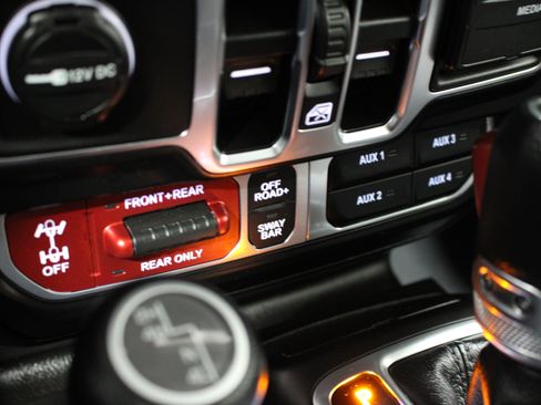 Used 2026 Jeep Gladiator Rubicon AWD/4WD image 18