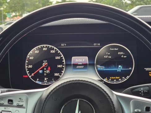 Used 2019 Mercedes-Benz S 560 4MATIC Sedan image 33