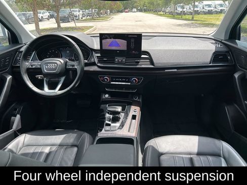 Used 2023 Audi Q5 2.0T Premium w/ Convenience Package AWD/4WD image 10