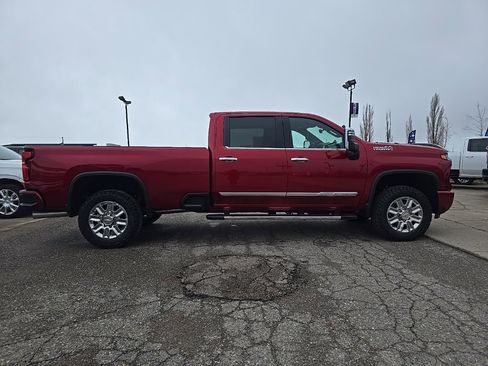 New 2025 Chevrolet Silverado 2500 High Country w/ High Country Premium Package image 8