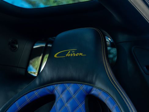 Used 2020 Bugatti Chiron image 20