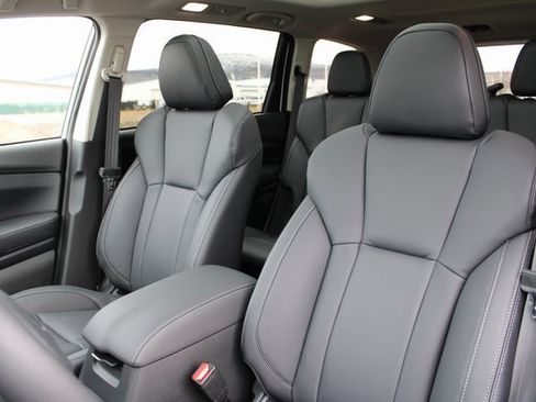 New 2026 Subaru Ascent Limited image 15