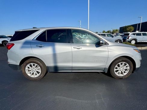 Used 2018 Chevrolet Equinox LT FWD image 6