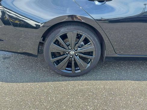 Used 2022 Nissan Altima 2.5 SR FWD image 10