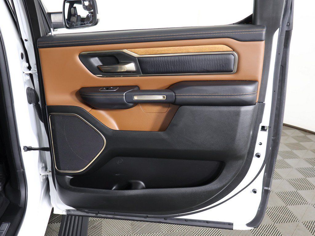 Used 2022 RAM 1500 Limited AWD/4WD image 30