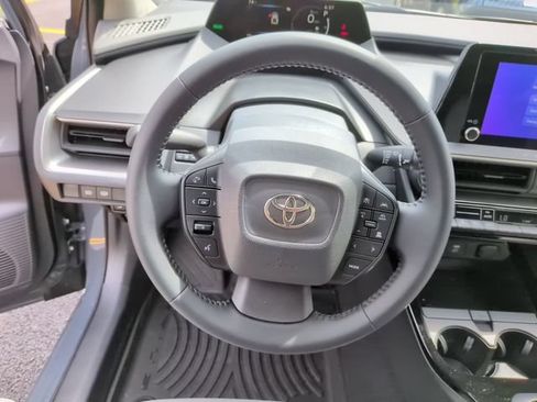 Used 2026 Toyota Prius LE w/ Protection Package #3 (TMS) FWD image 14