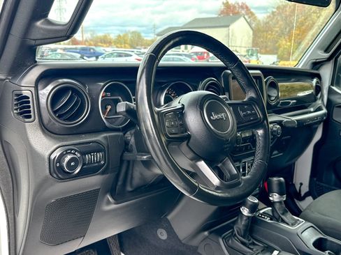 Used 2021 Jeep Wrangler Unlimited Sport image 15
