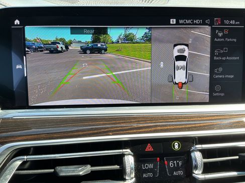 Used 2021 BMW X7 xDrive40i w/ Executive Package AWD/4WD image 25