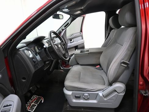 Used 2014 Ford F150 XLT w/ Equipment Group 302A Luxury image 7