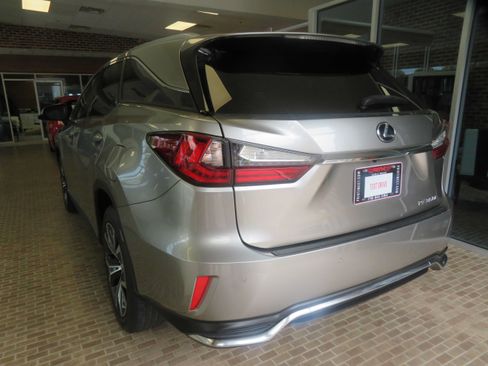 Used 2021 Lexus RX 350L FWD w/ Premium Package image 6