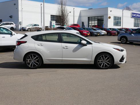 Used 2025 Subaru Impreza 2.0i Sport image 8