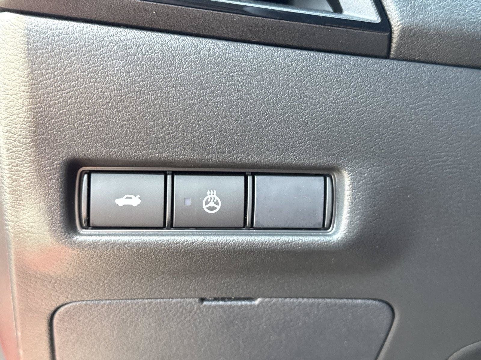 New 2027 Nissan Sentra SV w/ SV Convenience Package FWD image 14