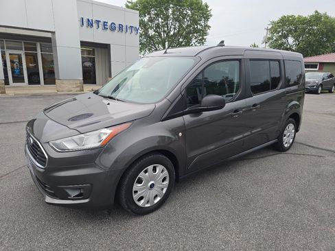 Used 2019 Ford Transit Connect XLT FWD image 2