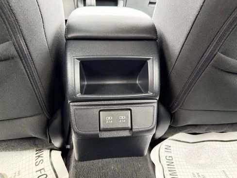 Used 2019 Subaru Outback 2.5i Premium w/ Popular Package #2 AWD/4WD image 25