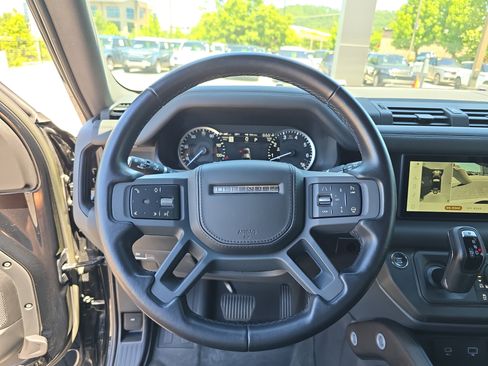 Used 2023 Land Rover Defender 110 X-Dynamic SE AWD/4WD image 30