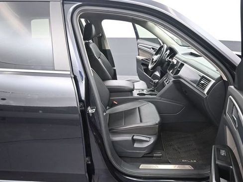 Used 2021 Volkswagen Atlas SE FWD image 35
