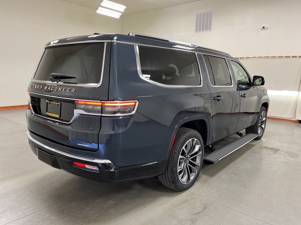 New 2024 Jeep Grand Wagoneer L Series III AWD/4WD image 8