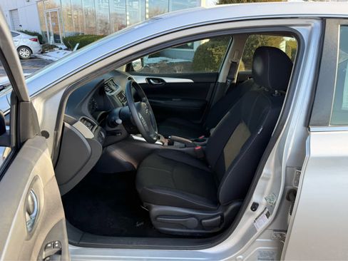 Used 2017 Nissan Sentra S image 13