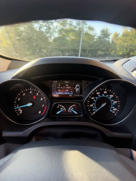 Used 2016 Ford Escape SE w/ Equipment Group 201A AWD/4WD image 12