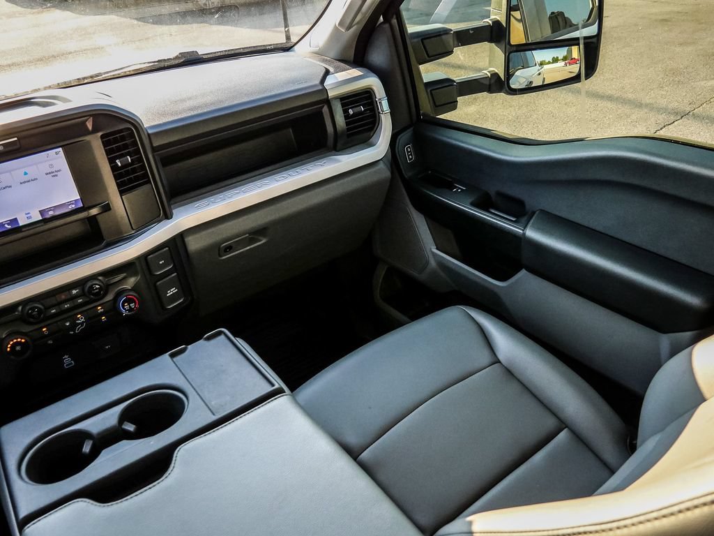 Used 2025 Ford F350 XL w/ XL Driver Assist Package AWD/4WD image 29