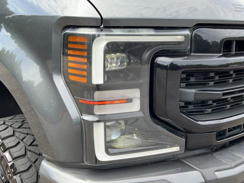 Used 2020 Ford F350 Lariat AWD/4WD image 29