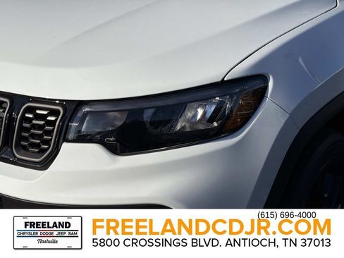 New 2026 Jeep Compass Latitude AWD/4WD image 9