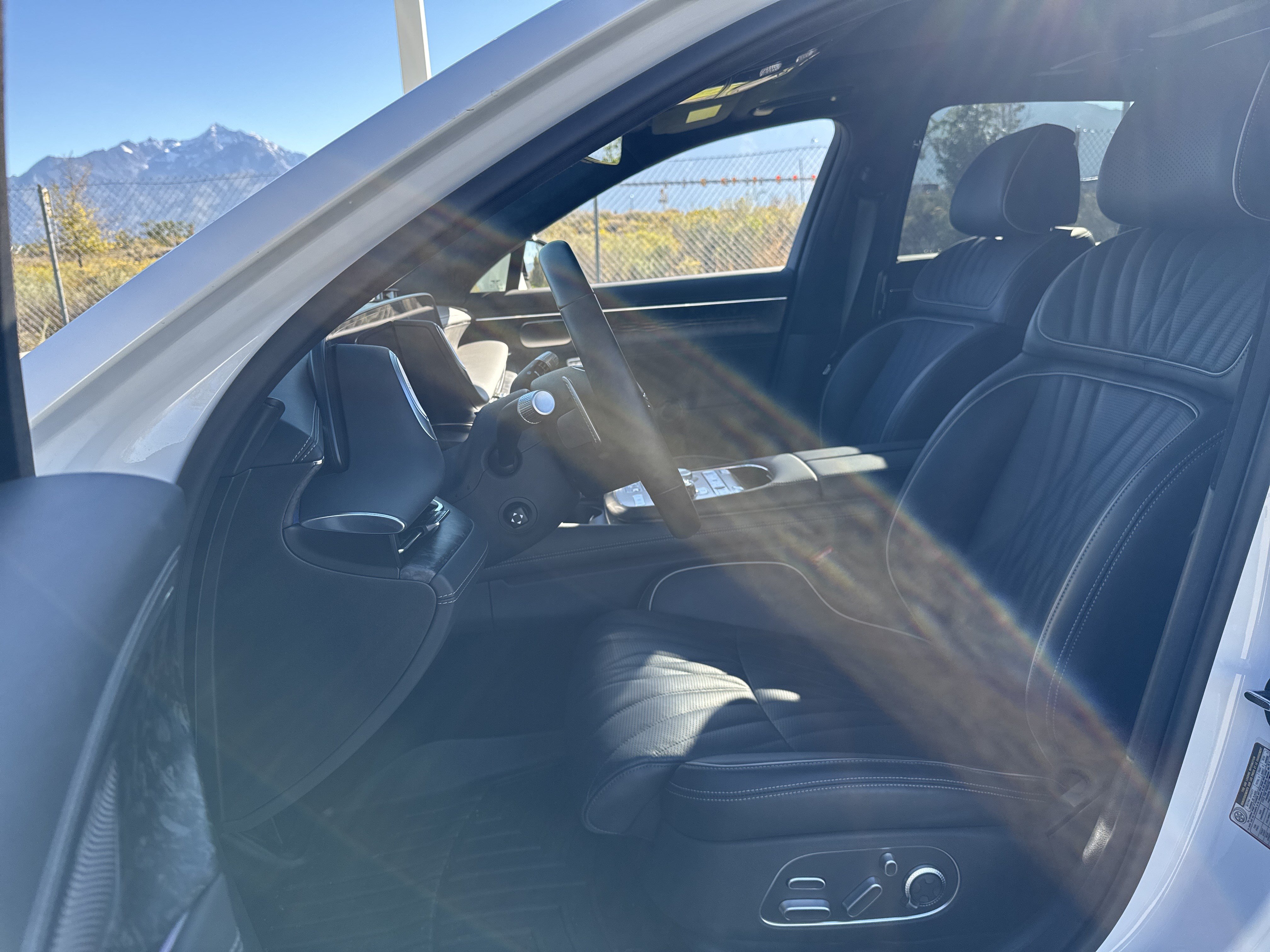 Used 2026 Genesis G90 3.5T AWD/4WD image 12